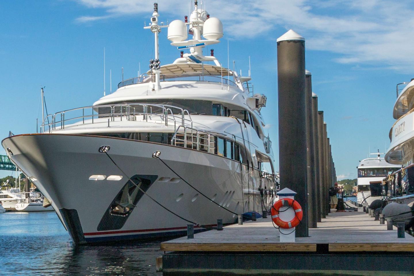 Fan Pier Marina 3